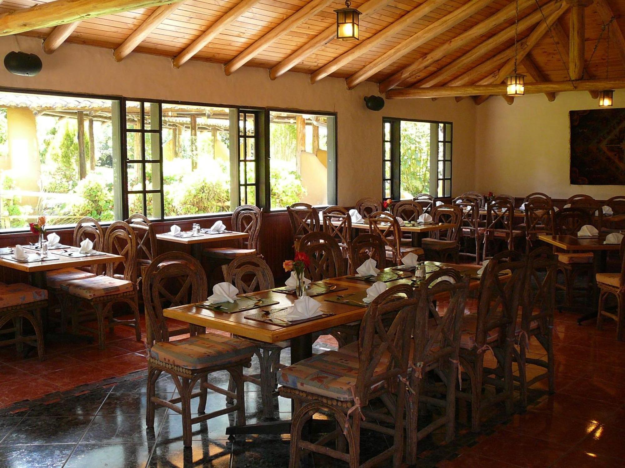 Termas De Papallacta Luaran gambar Restaurant at the Hotel Finca San José