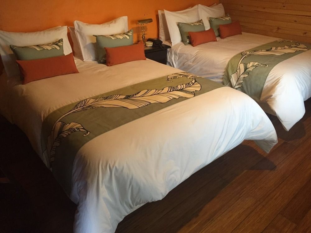 Termas De Papallacta Luaran gambar A bed runner